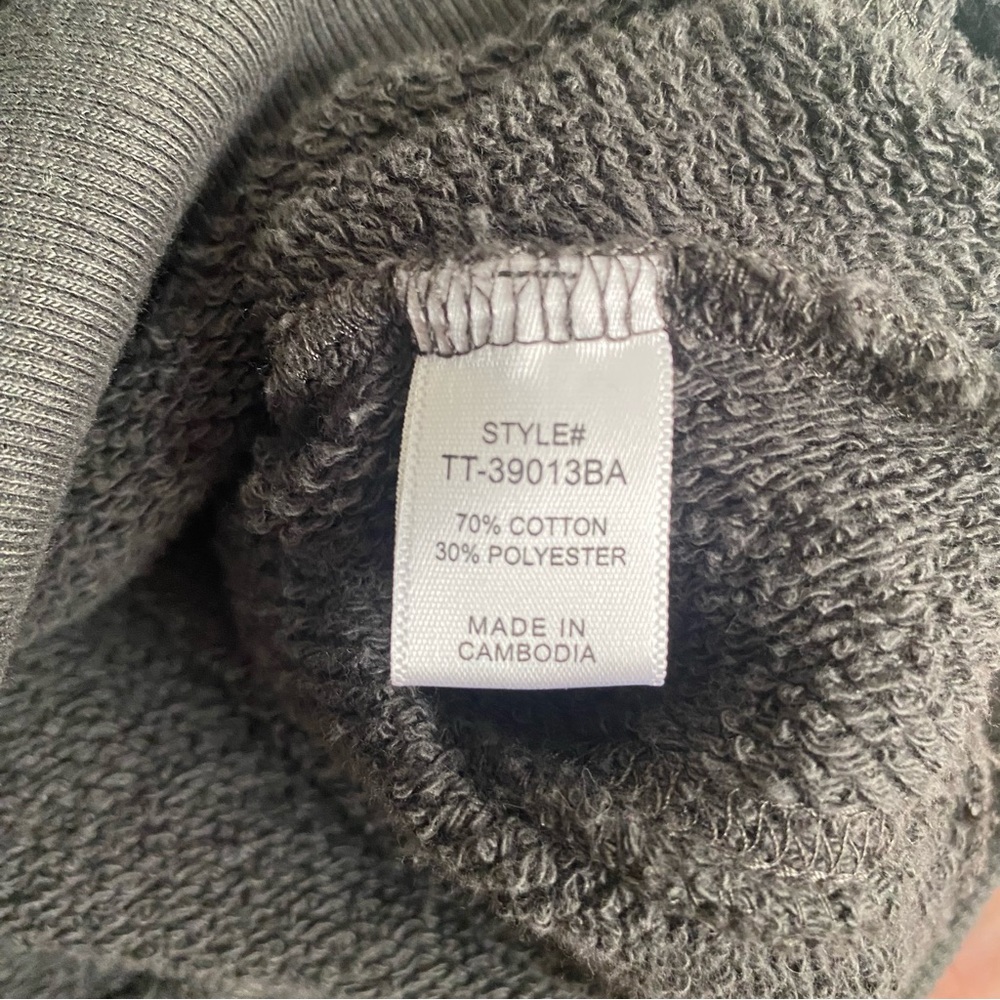 Zenana Cropped Hoodie Dark Charcoal Grey Womens Size Medium Kangaroo Pocket - Picture 10 of 12